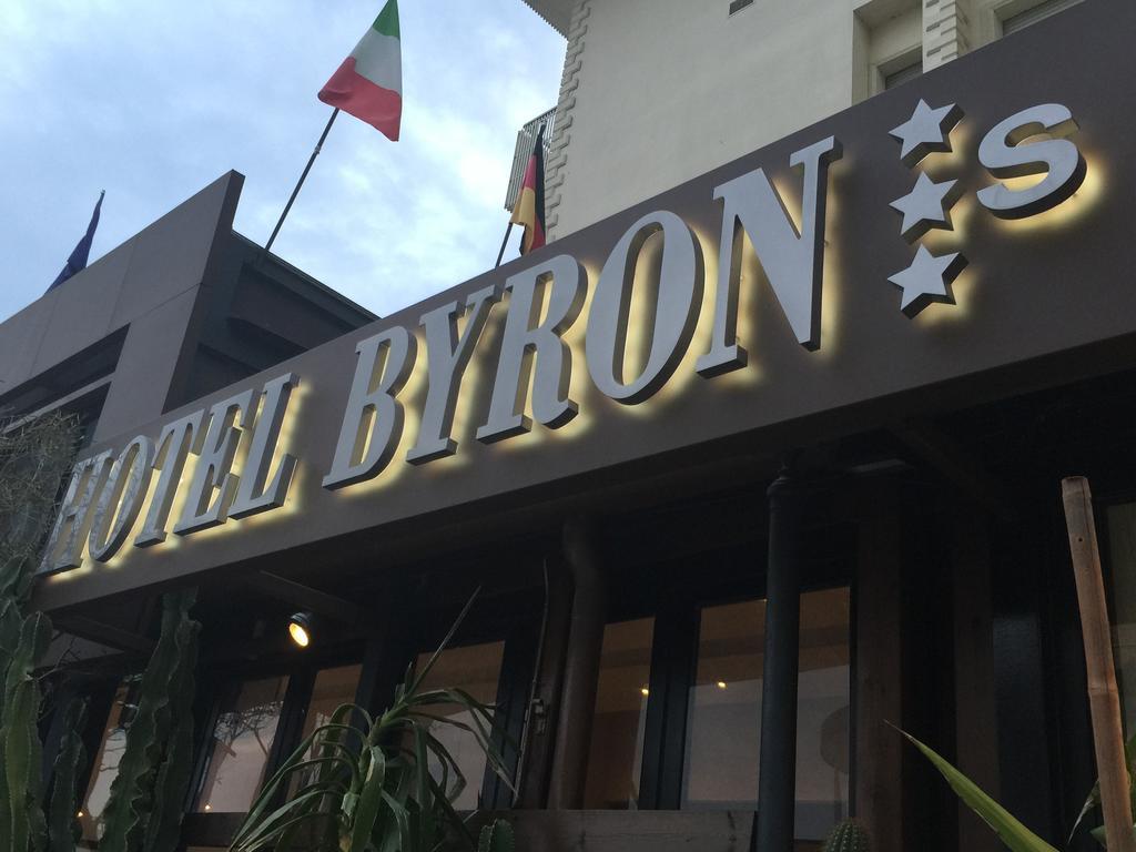 拜伦酒店 米兰马瑞提那 外观 照片